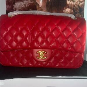 Brand new !!Fashion bag Inspired Quilted Shoulder Bag in Red with Gold Hardware
